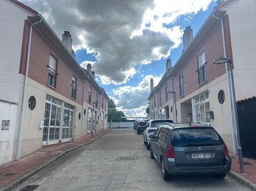 Casa a schiera in vendita a Calle Huebra 7