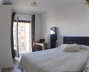 Bedroom of Apartment to share in  Barcelona Capital  with Heating, Furnished and Oven