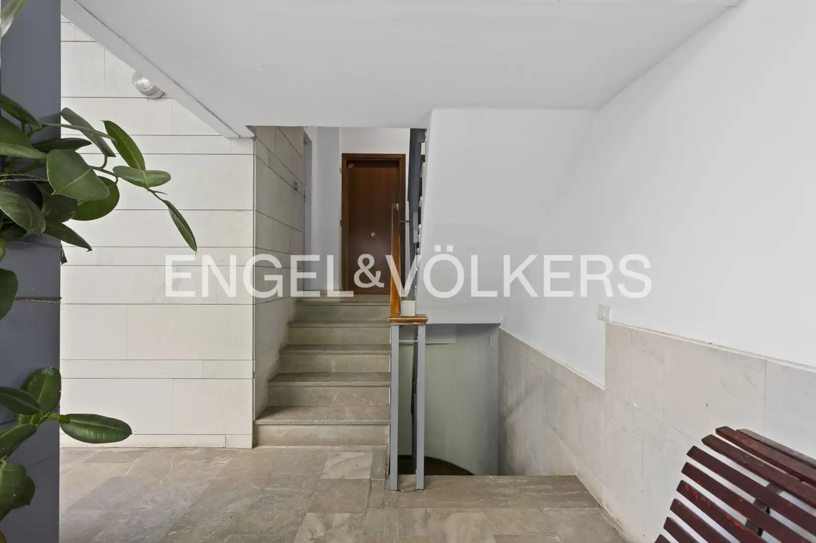 Duplexes for sale in Sevilla  with Air Conditioner and Heating
