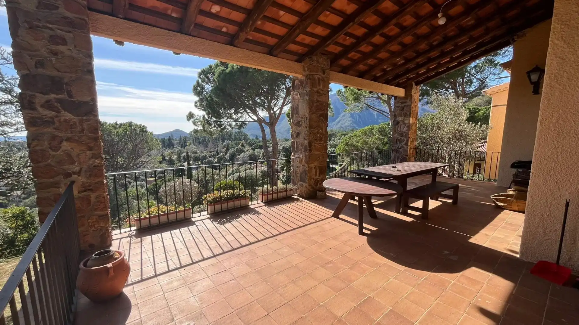 Chalet con jardín en venta en Arbúcies
