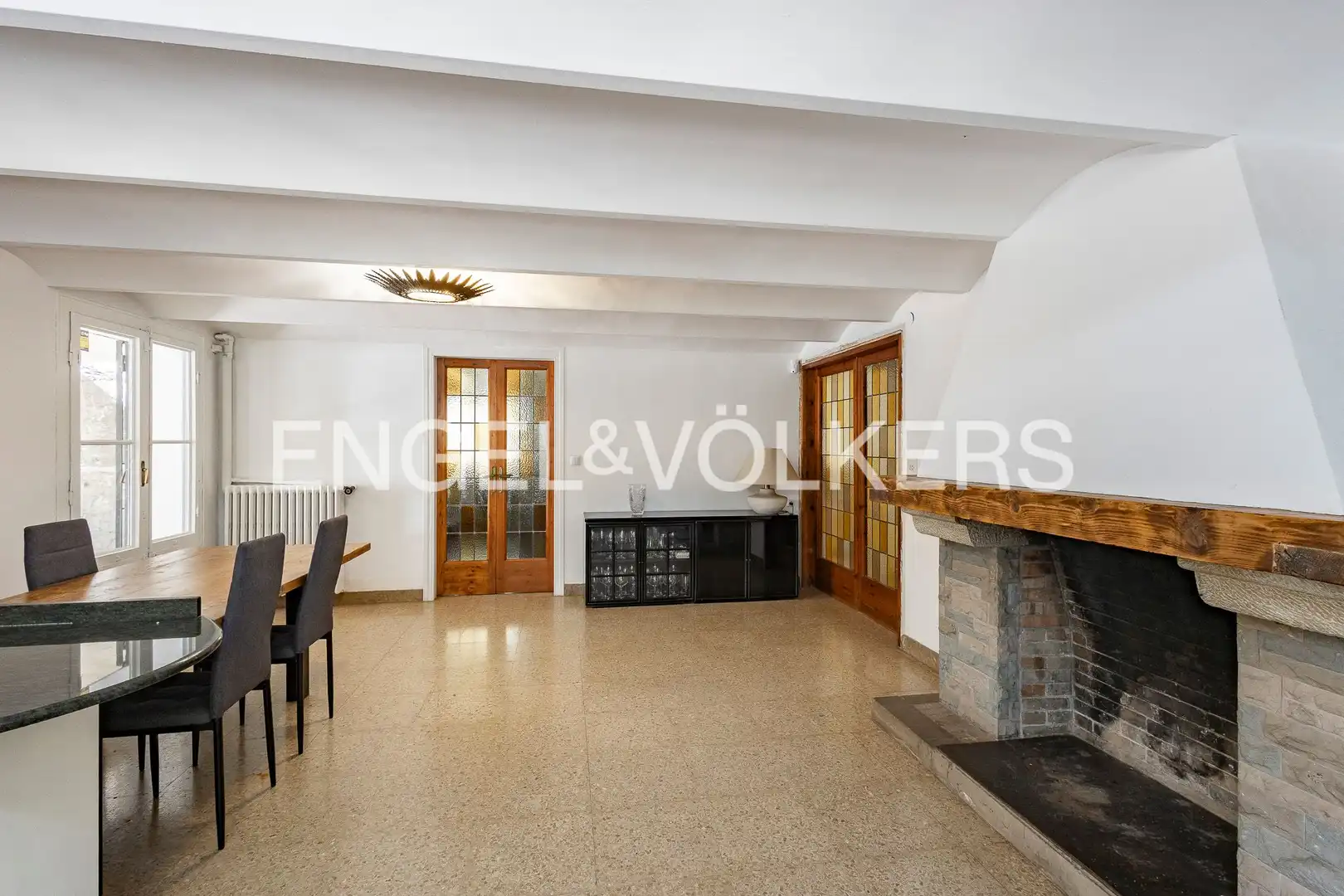 Comedor de Casa o chalet en venta en Sant Boi de Llobregat con Aire acondicionado, Calefacción y Jardín privado