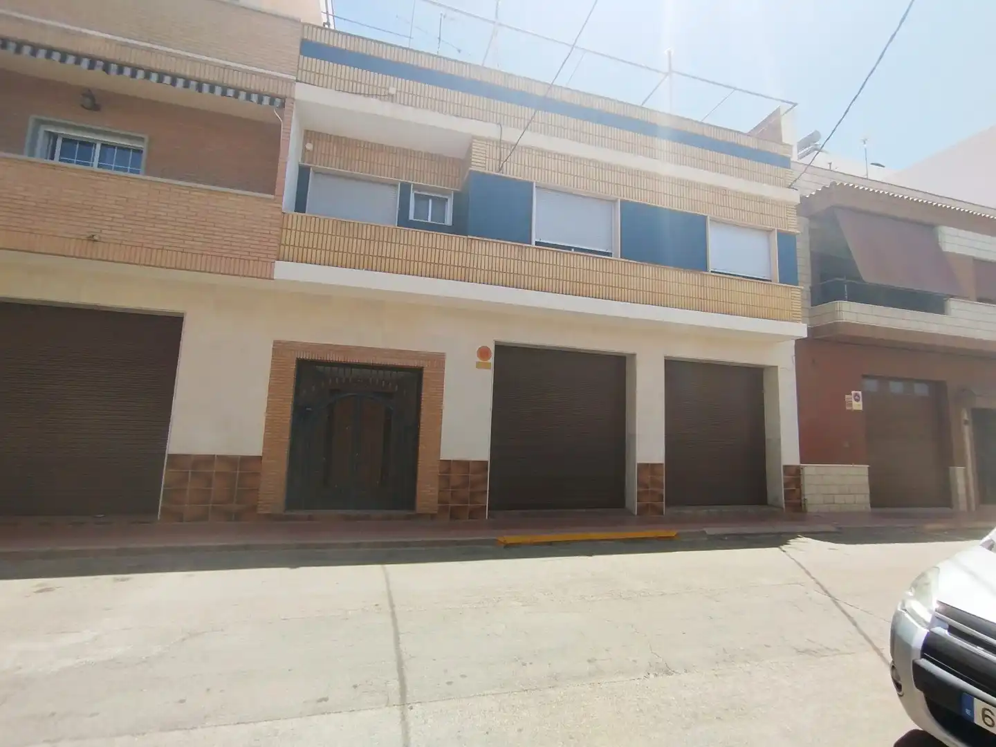 Vista exterior de Casa adosada en venda en Puçol amb Terrassa