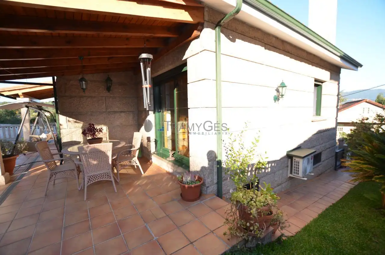 Vista exterior de Casa o chalet en venta en Tui, Pontevedra