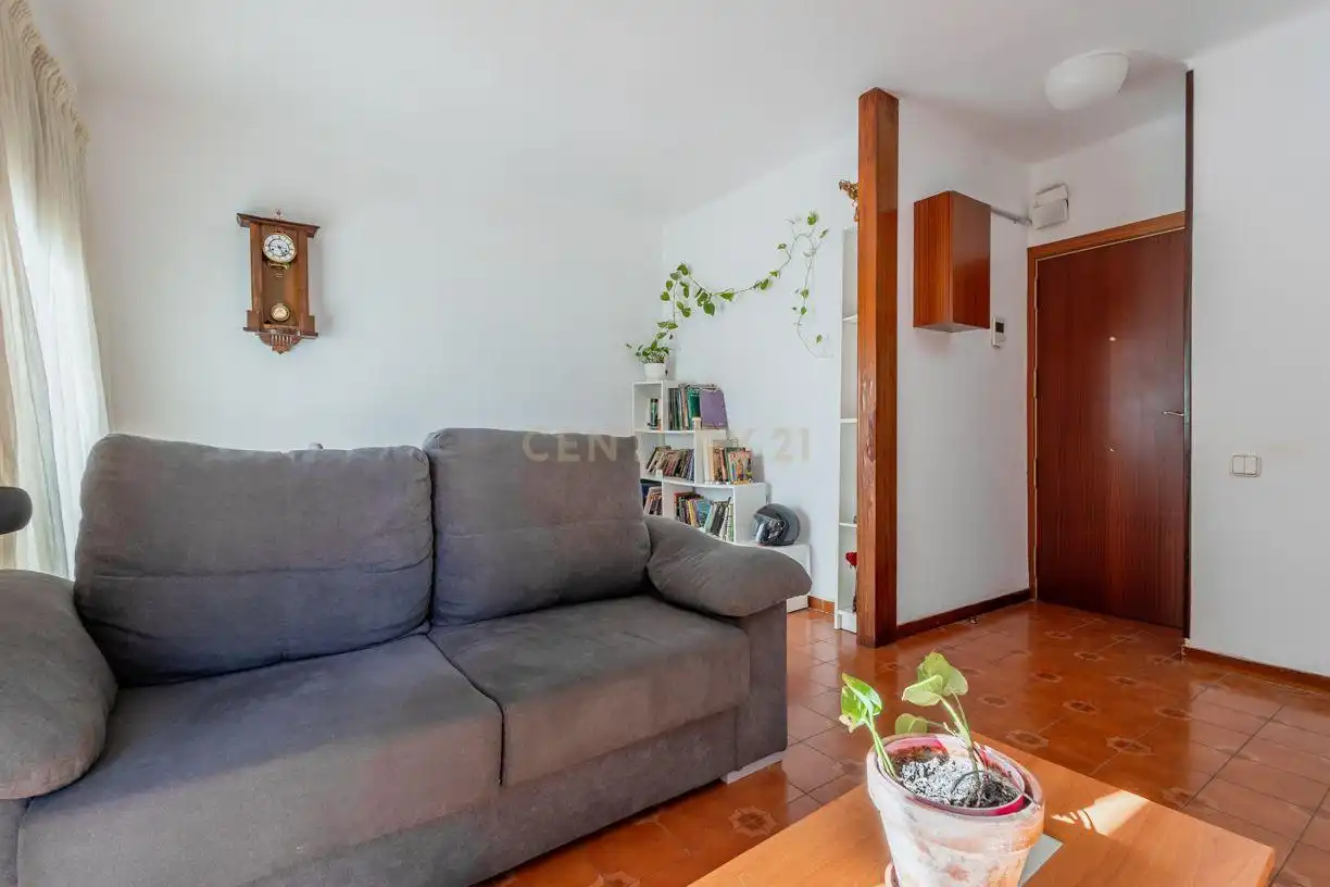Sala de estar de Piso en venta en Nou Barris