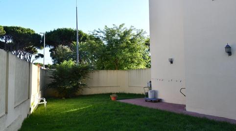 Foto 4 de Casa adosada en venta en La Barrosa, Cádiz