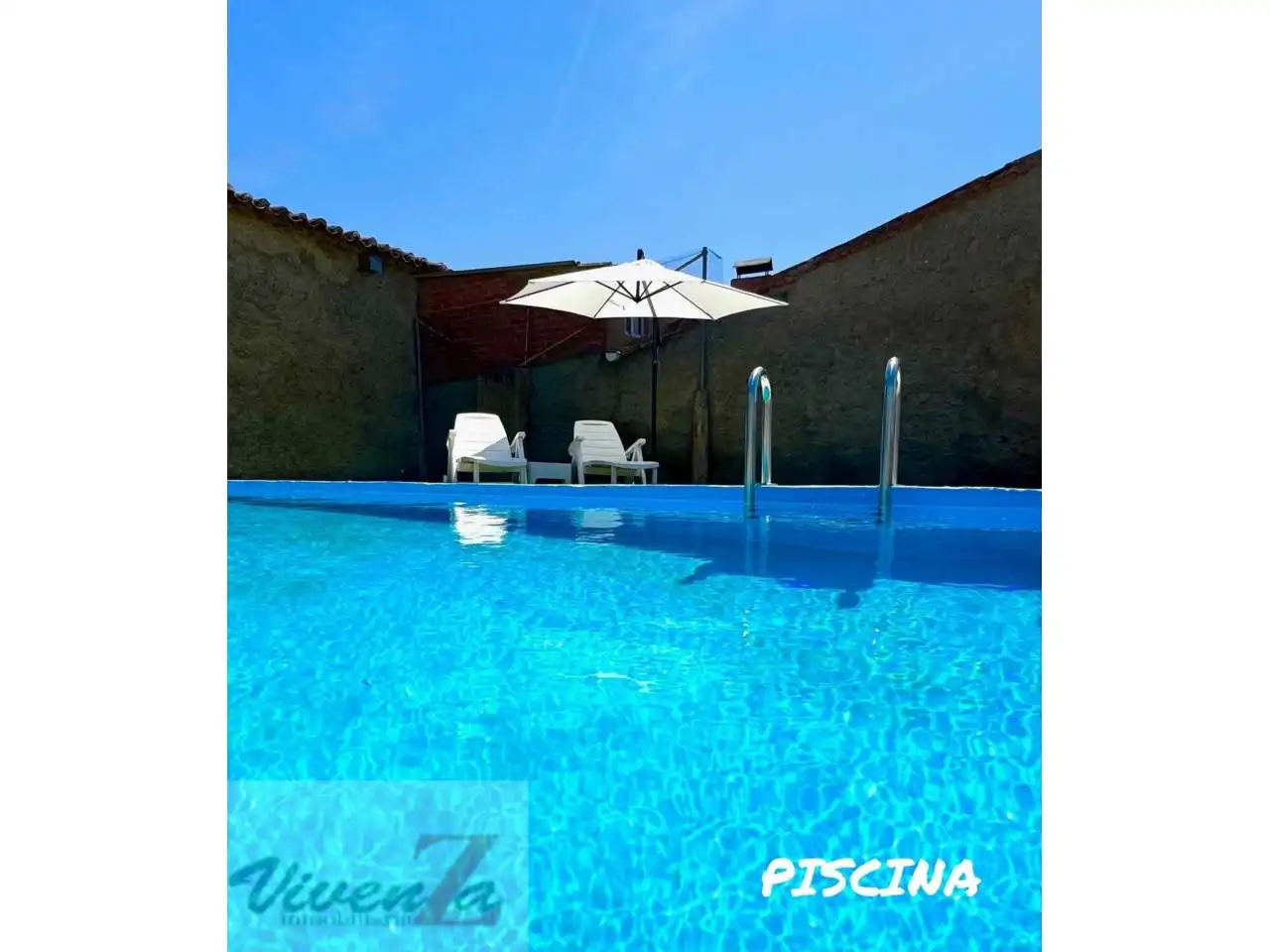 Piscina de Casa o chalet en venta en Sanzoles con Calefacción, Jardín privado y Terraza
