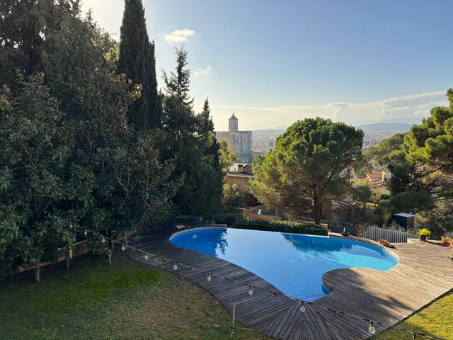Casa-chalet en Venta en Pujada de la Barrufa en Montjuïc