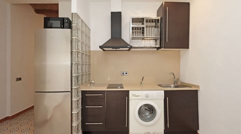 Foto 2 de Piso en venta en El Raval, Barcelona Capital