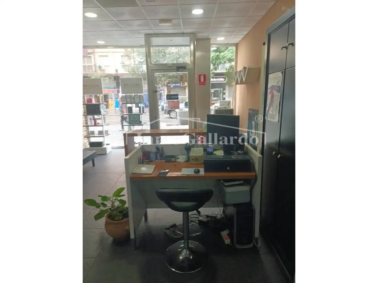 Locale commerciale in cessione a Este, imagen 2