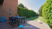 Garden of Country house for sale in L'Ametlla del Vallès  with Air Conditioner, Terrace and Swimming Pool