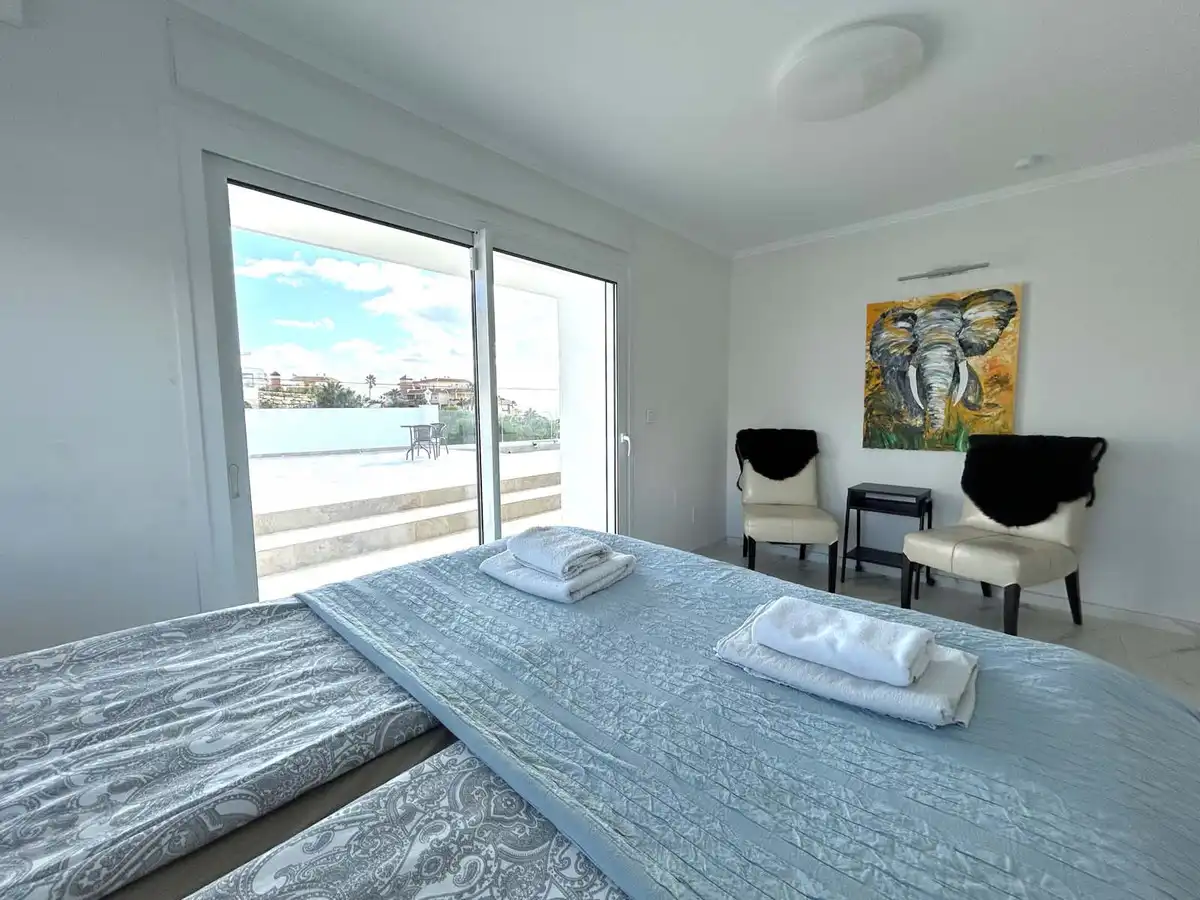 Chalet con piscina en venta en Las Lagunas, imagen 18