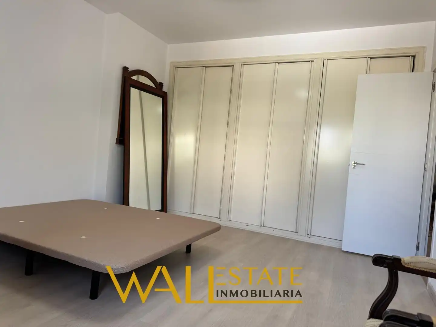 Piso de alquiler en Conde Orgaz - Piovera