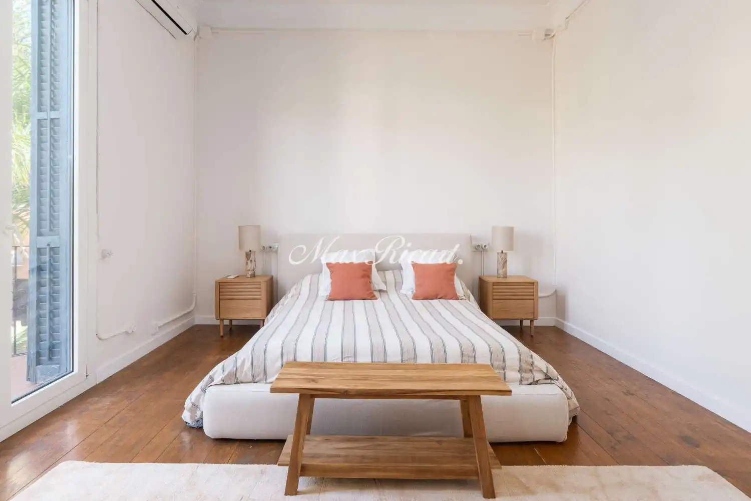 Bedroom of Flat for rent in Barcelona  with Air Conditioner, Heating and Swimming Pool