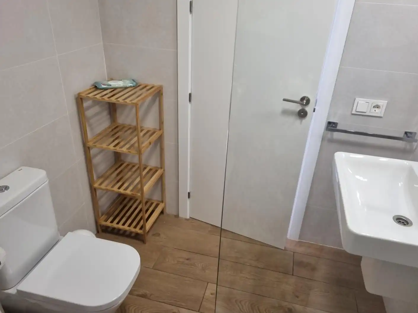 Baño de Apartamento en venta en Torrox con Aire acondicionado, Calefacción y Terraza