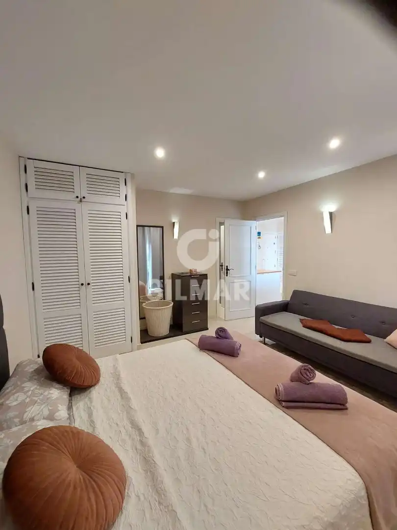 Dormitori de Apartament en venda en Adeje amb Jardí privat, Terrassa i Traster