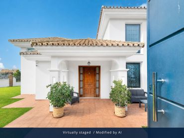 Casa amb piscina en venda a Calle de Dinamarca