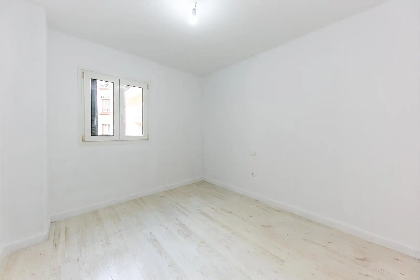 Habitación de Piso en venta en Benalmádena con Terraza, Trastero y Balcón