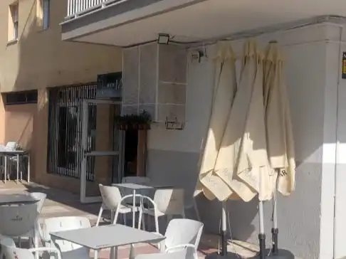 Business premises to rent in Calle Cambrils 23, imagen 10