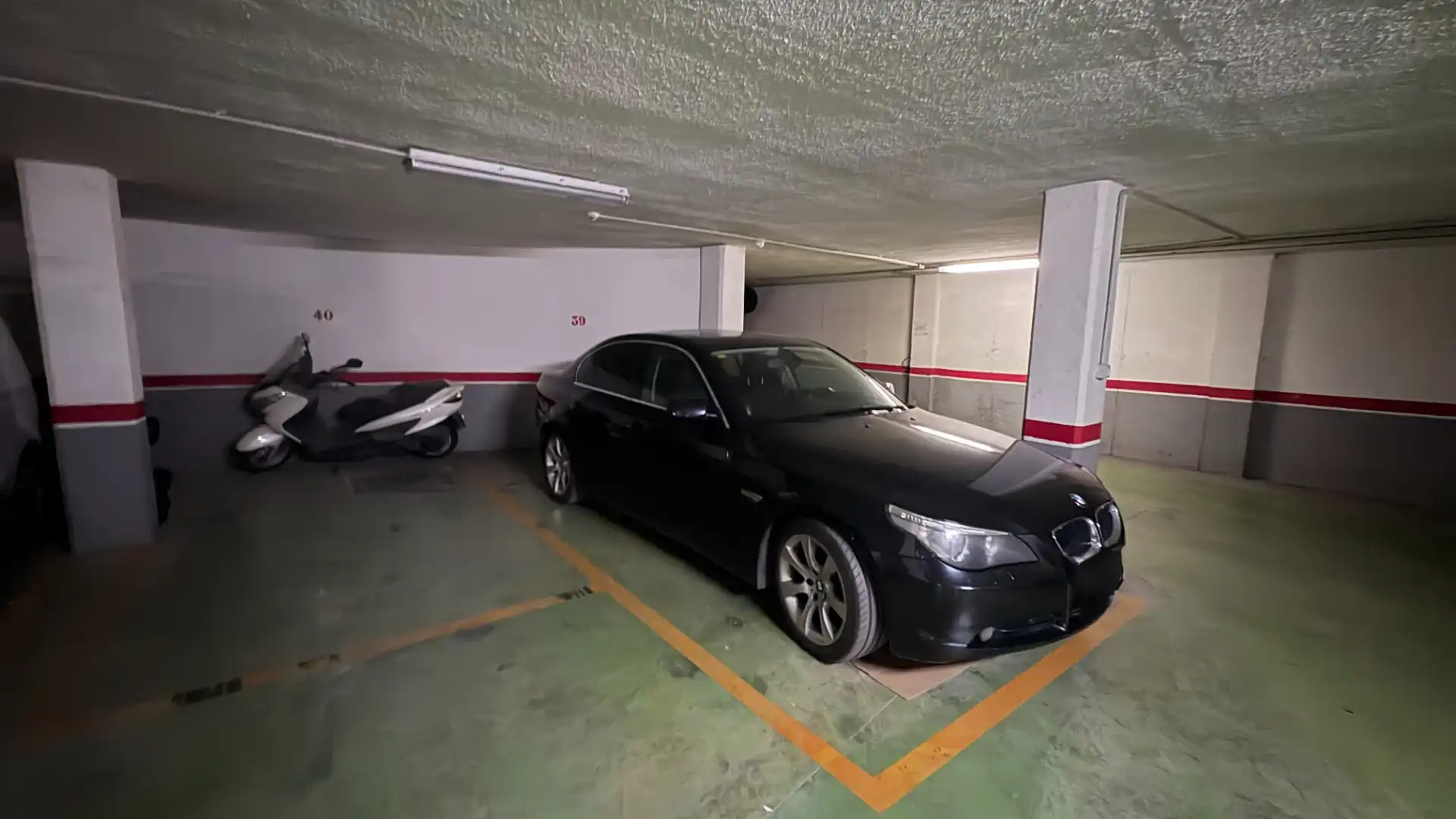 Parking de Piso en venta en Castellón de la Plana / Castelló de la Plana con Aire acondicionado, Calefacción y Horno