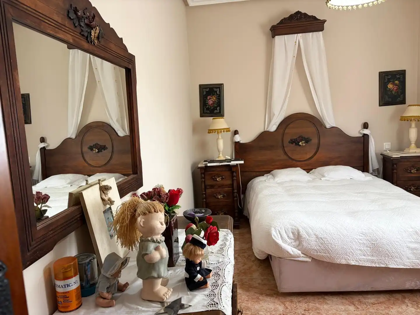 Dormitori de Casa o xalet en venda en Madrid amb Calefacció i Jardí privat