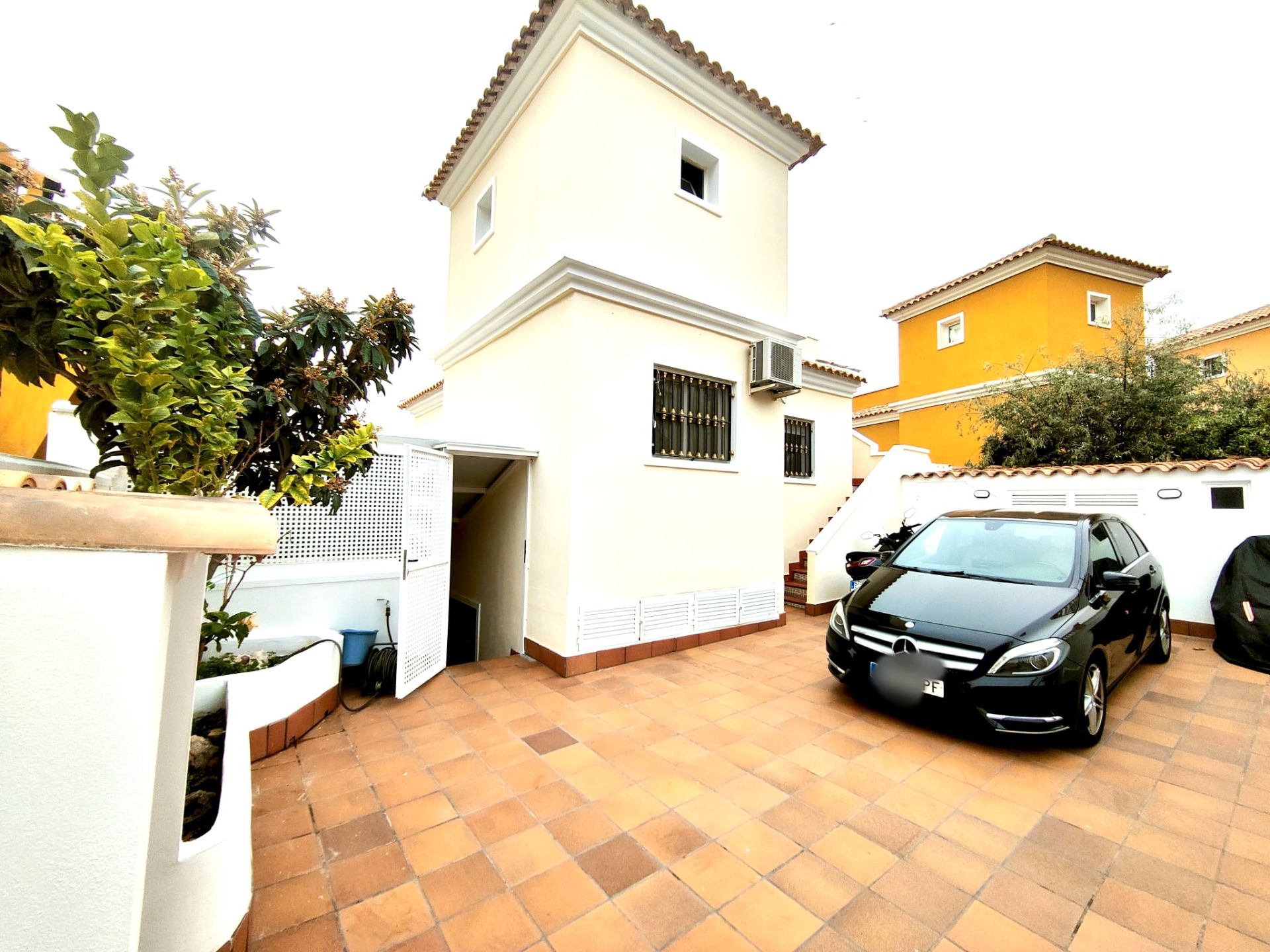 Exterior view of House or chalet for sale in Aspe  with Air Conditioner, Heating and Private garden