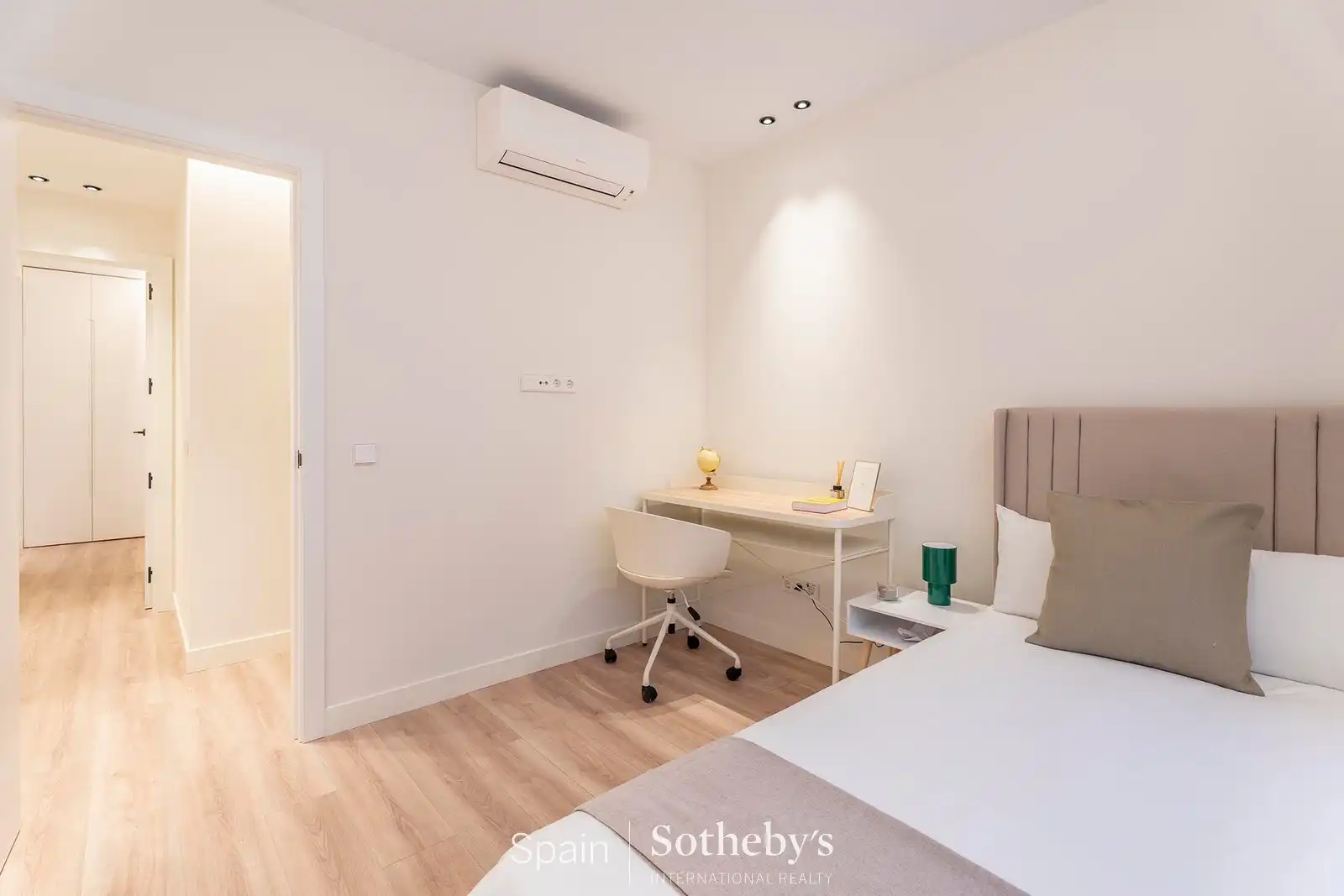 Apartamento con ascensor en venta en Calle de Meléndez Valdés, imagen 24