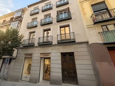 Appartamento con balcone in vendita a Calle de las Fuentes 8