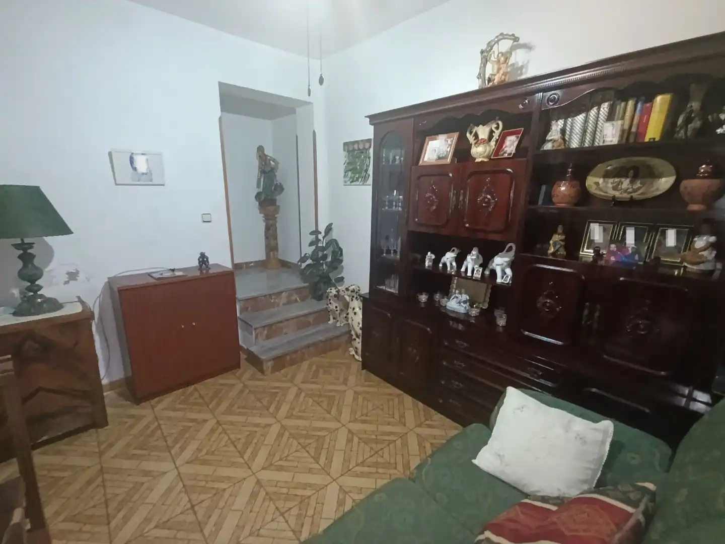 Sala de estar de Casa adosada en venta en Linares con Aire acondicionado, Calefacción y Terraza