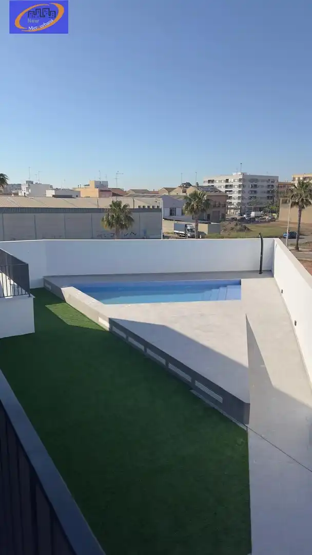 Piscina de Apartament de lloguer en Albalat dels Sorells amb Terrassa i Piscina comunitària