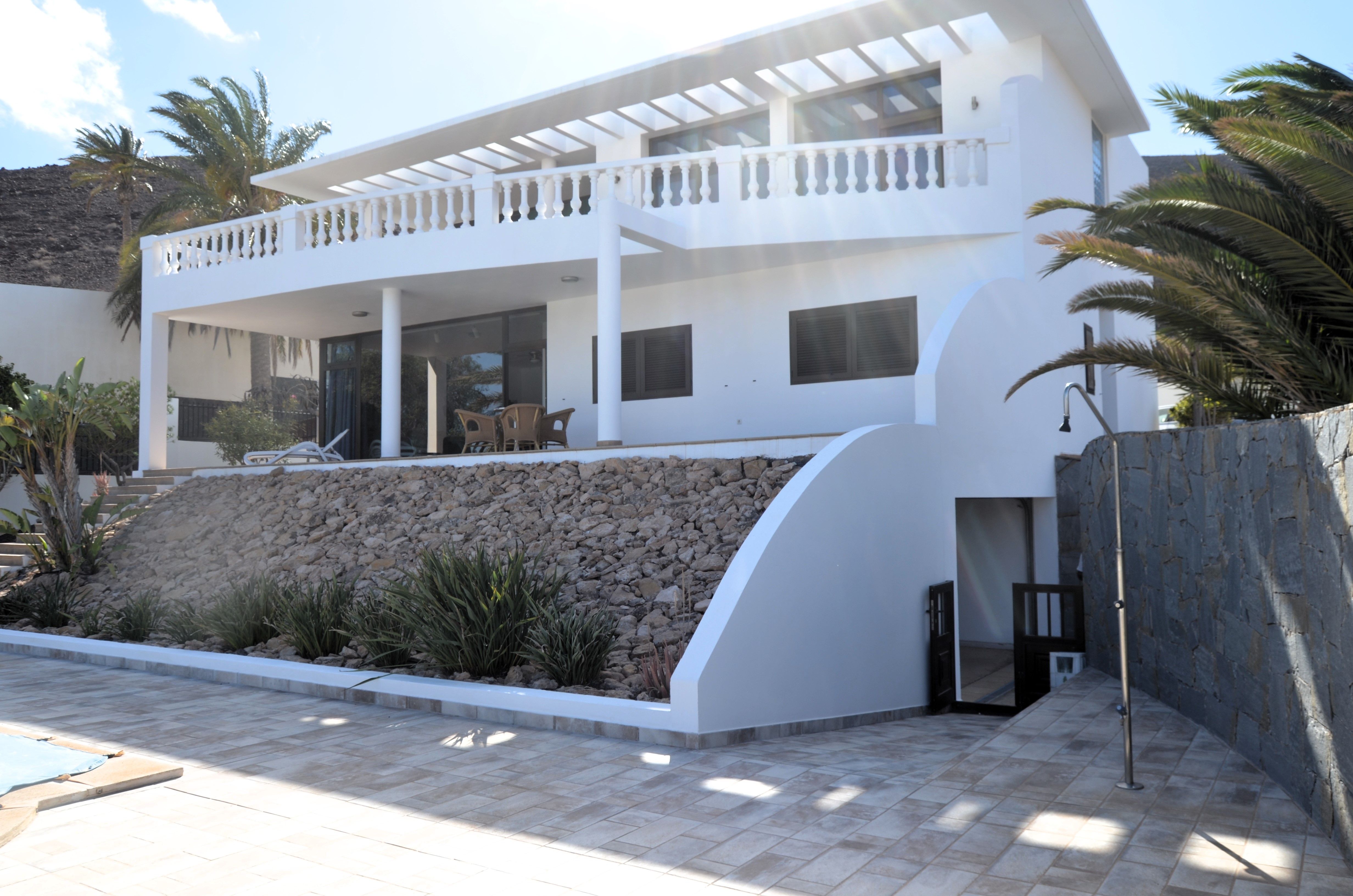 Exterior view of House or chalet for sale in Tuineje  with Private garden, Terrace and Swimming Pool