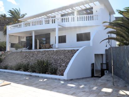 Vista exterior de Casa o xalet en venda en Tuineje amb Terrassa, Piscina i Balcó