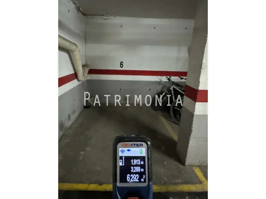 Aparcament de Garatge en venda en Barcelona