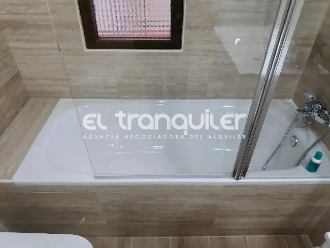 Flat for rent in Madrid, Madrid