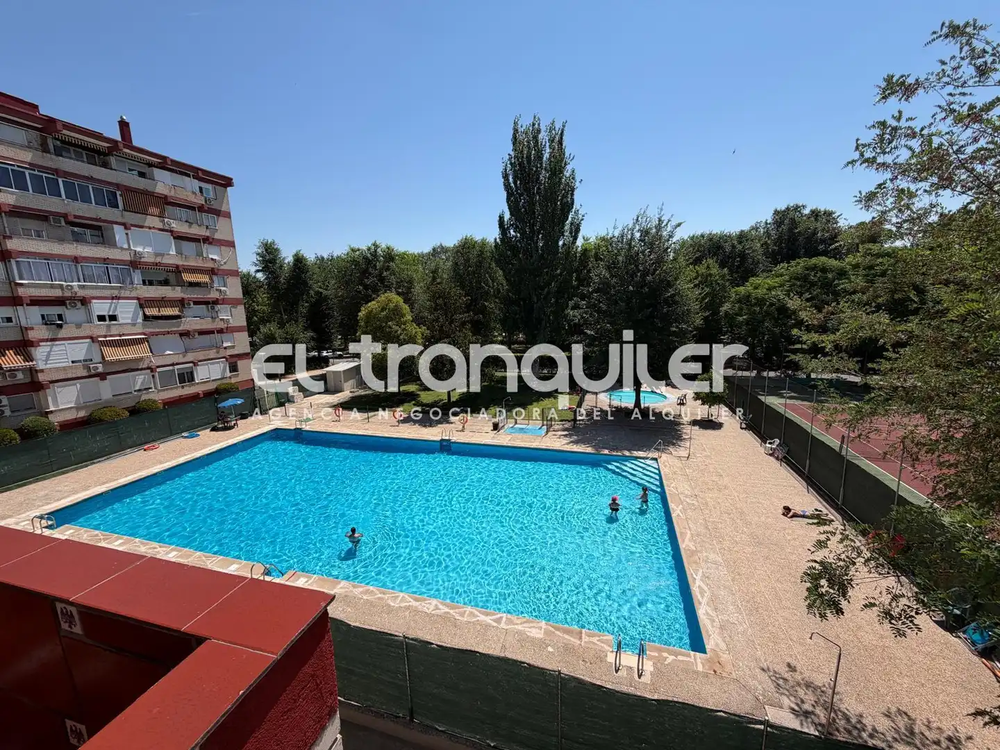 Piscina de Piso de alquiler en San Martín de la Vega con Parquet, Terraza y Piscina