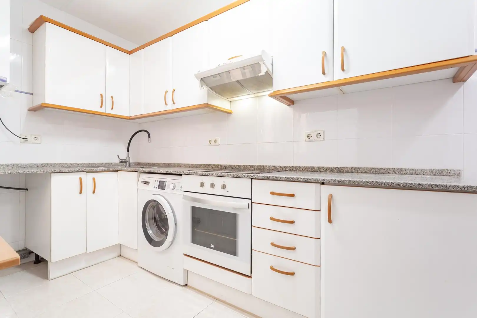 Kitchen of Flat for sale in Tarragona  with Heating
