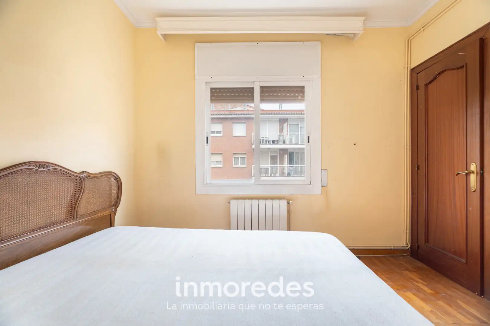 Habitación de Piso en venta en Barcelona con Parquet y Horno