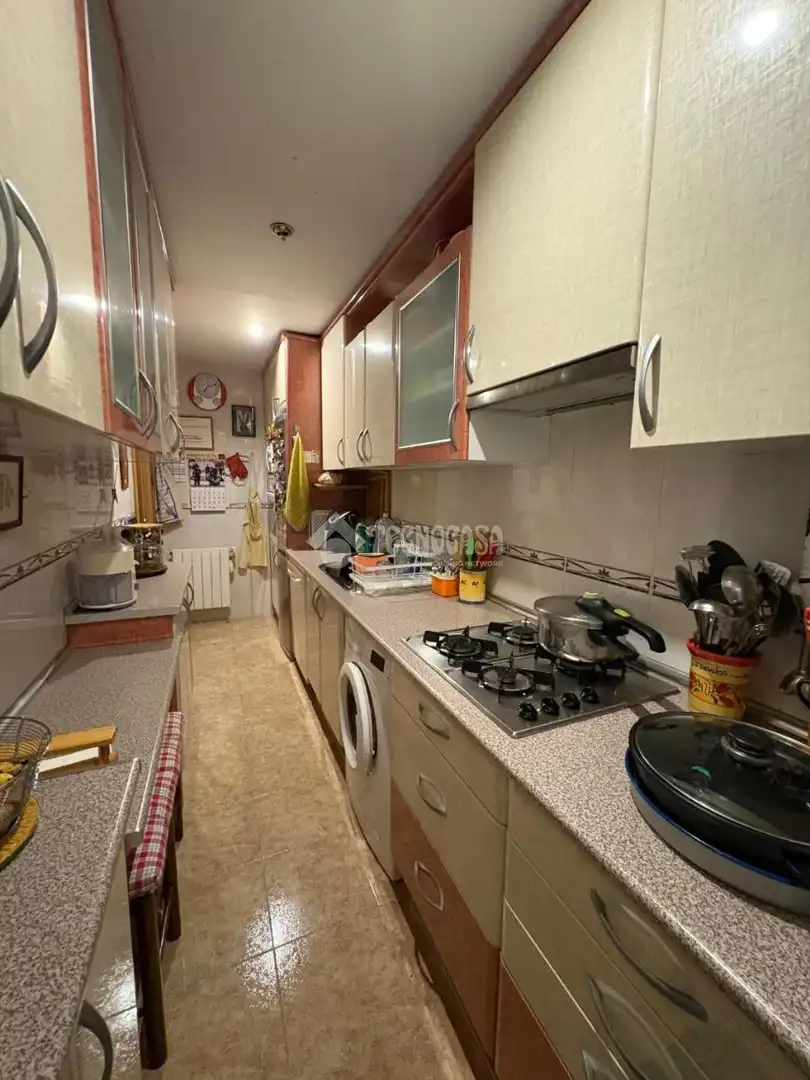 Cocina de Piso en venta en Universidad