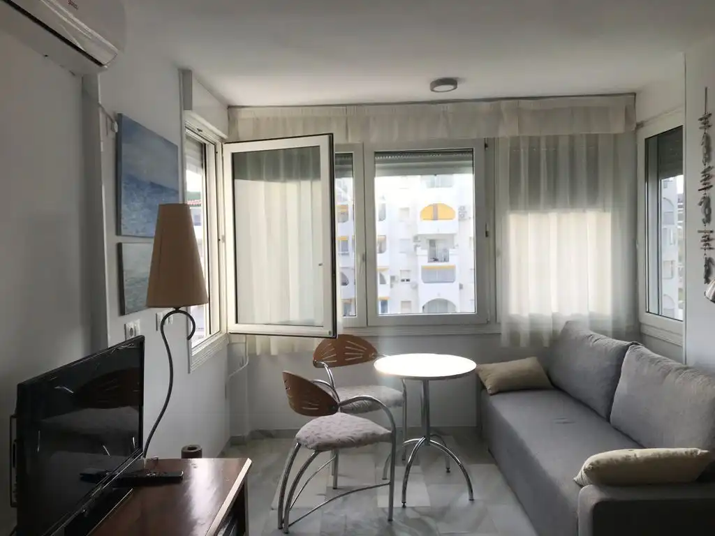 Apartamento de alquiler en Avenida Costa del Sol, 12, Laguna Beach