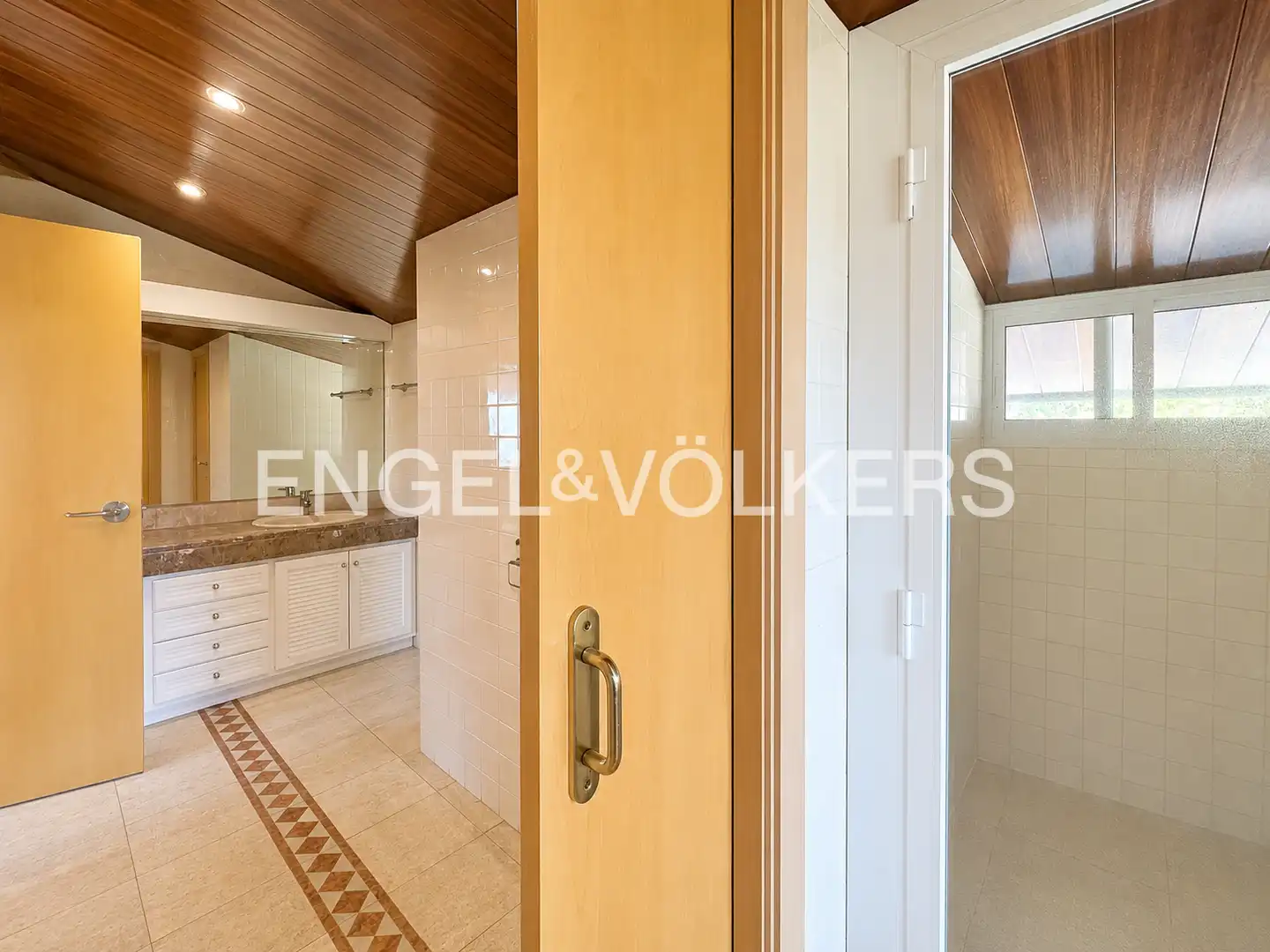 Casa amb piscina en venda a El Mirador - La Cornisa, imagen 18