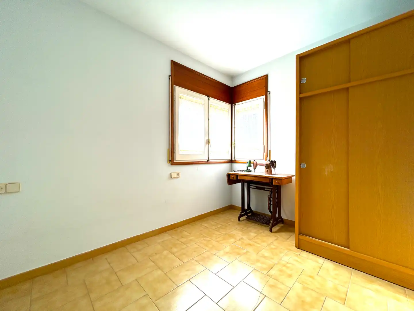 Bedroom of Houses for sale in Sant Julià del Llor i Bonmatí  with Air Conditioner, Heating and Private garden