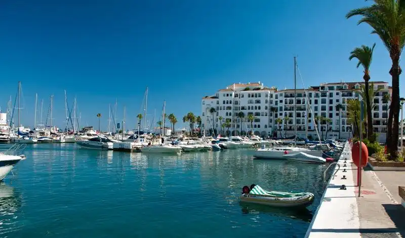 Apartament en venda a Puerto de la Duquesa, imagen 2