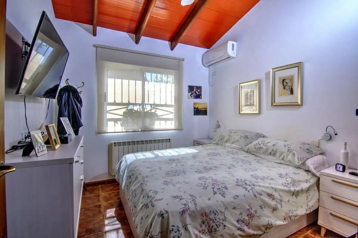 Casa rústica amb terrassa en venda a Av. 8 de Marzo, imagen 16