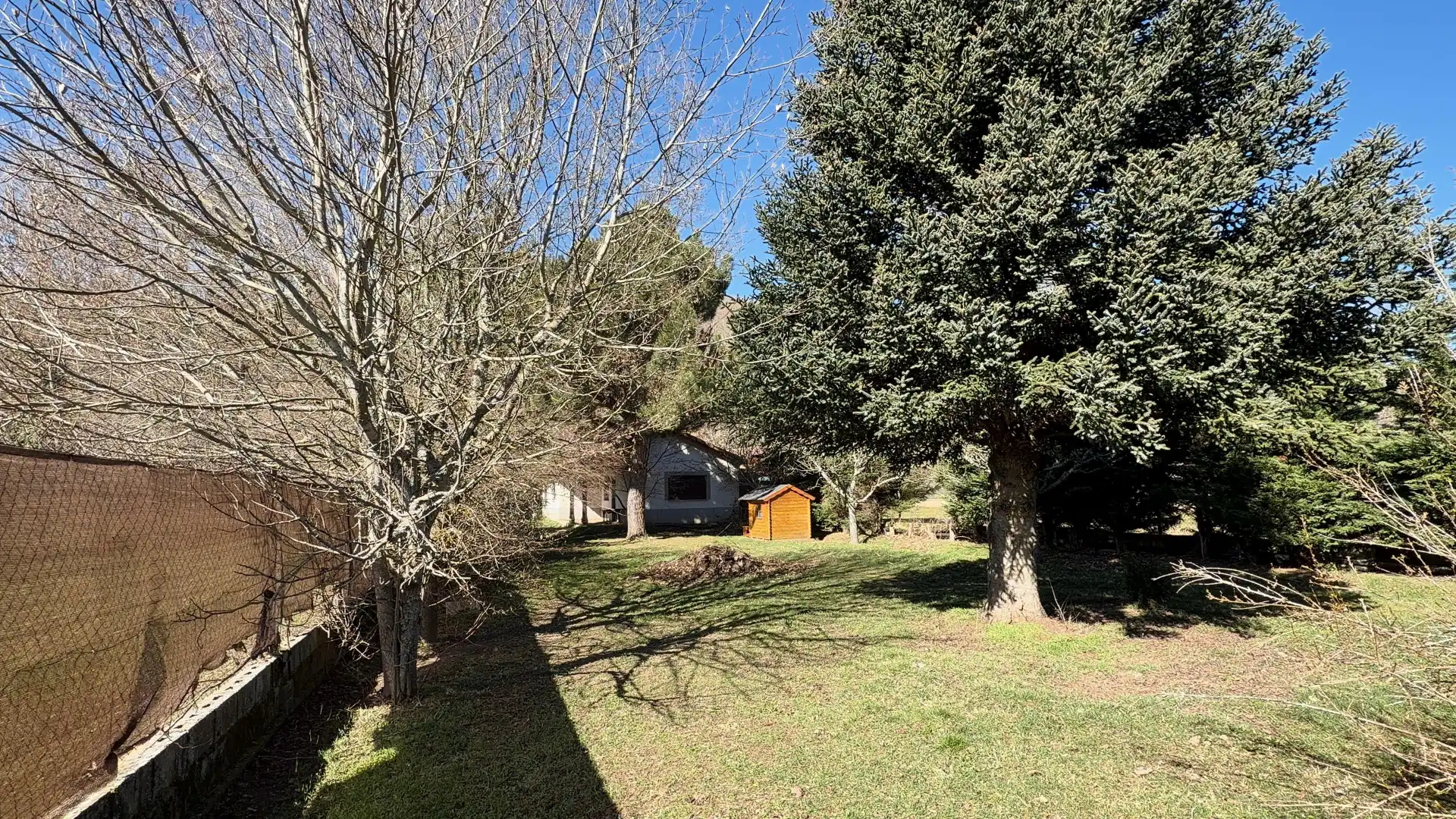Casa o xalet en venda en Garrafe de Torío amb Jardí privat i Traster