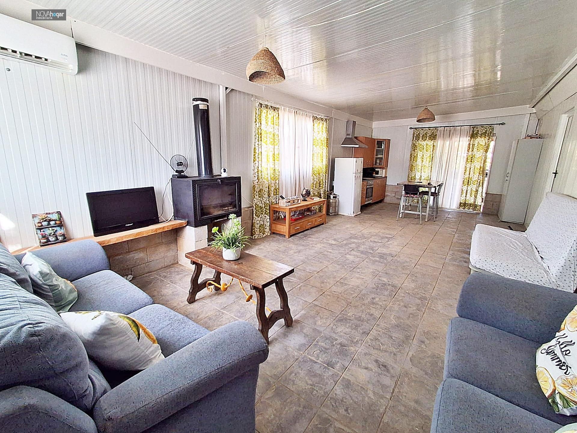 Sala d'estar de Finca rústica en venda en Pizarra amb Jardí privat