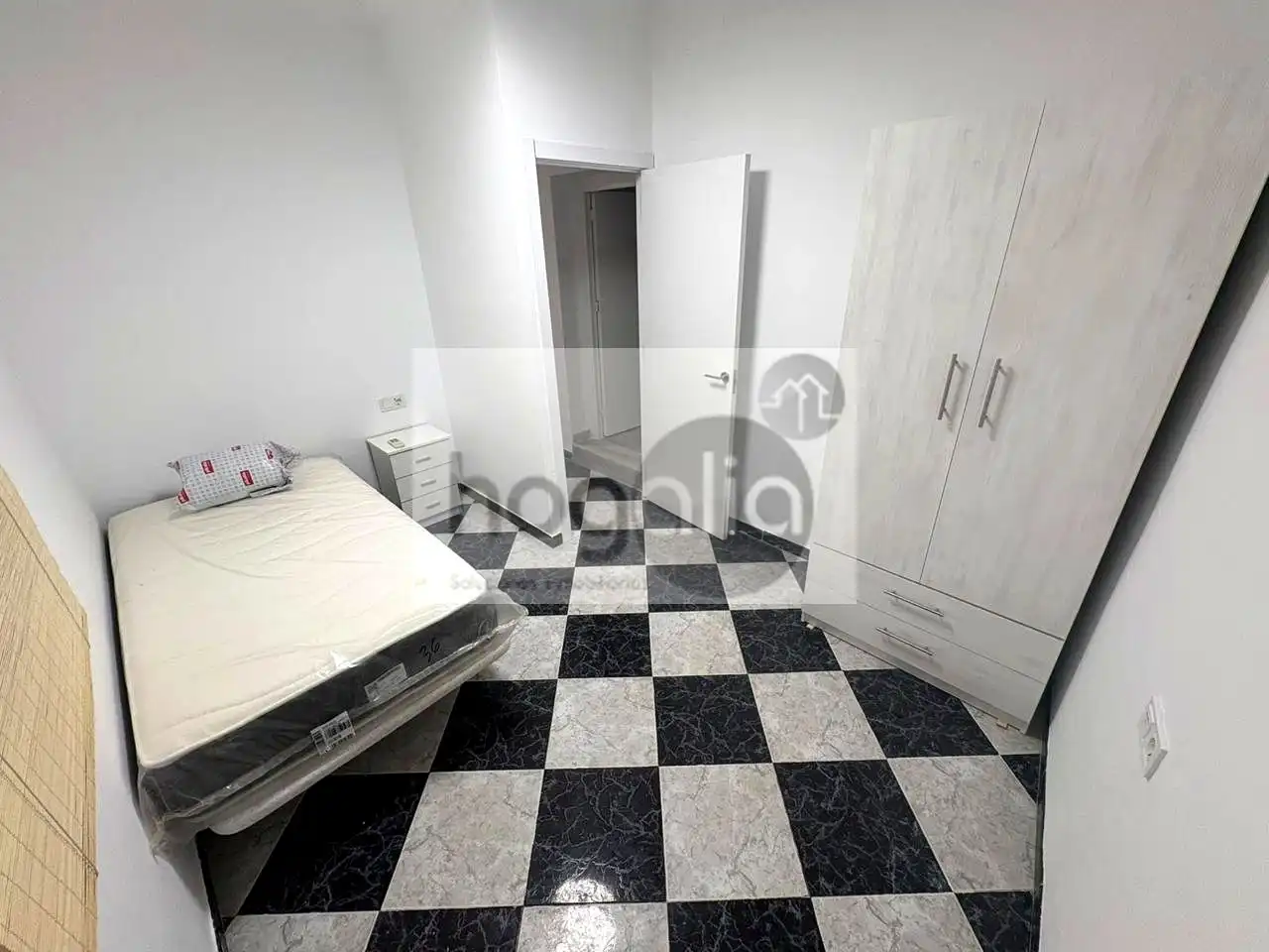 Dormitori de Casa o xalet de lloguer en Sevilla amb Aire condicionat, Terrassa i Traster