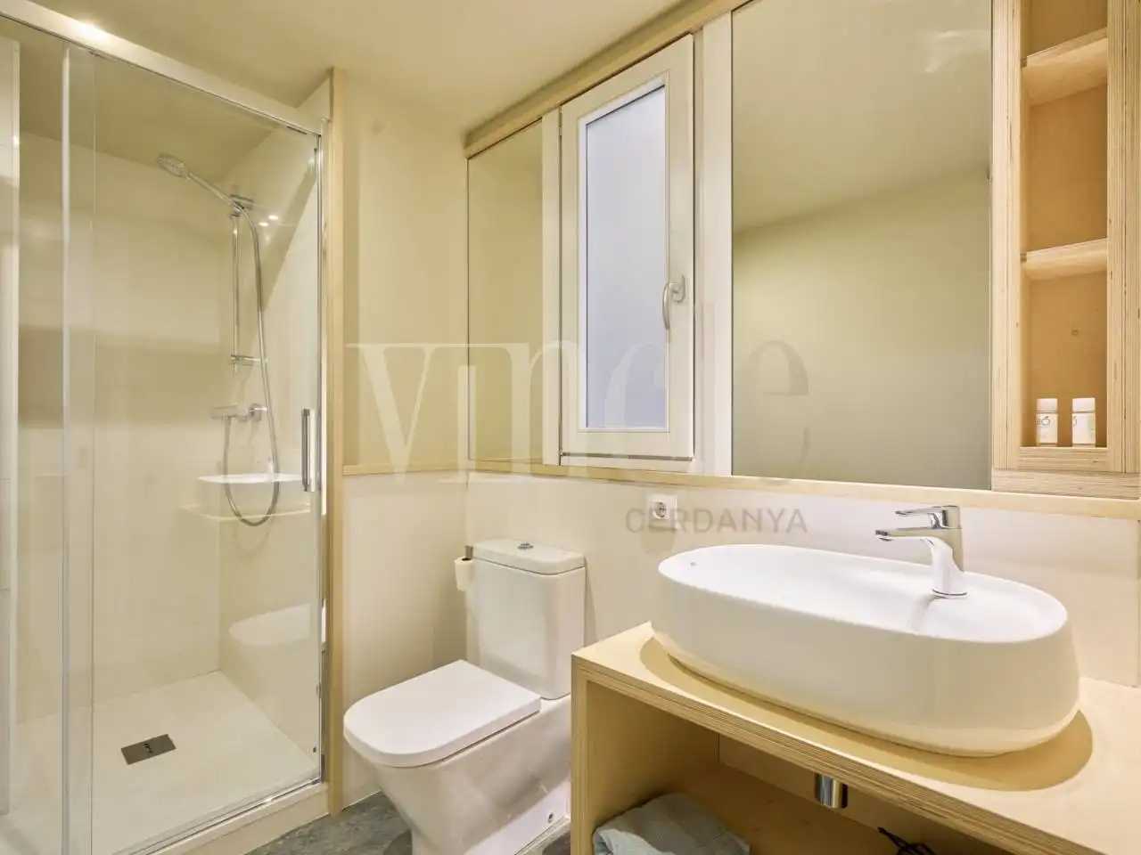 Bedroom of Apartments for sale in Puigcerdà  with Heating and Parquet flooring