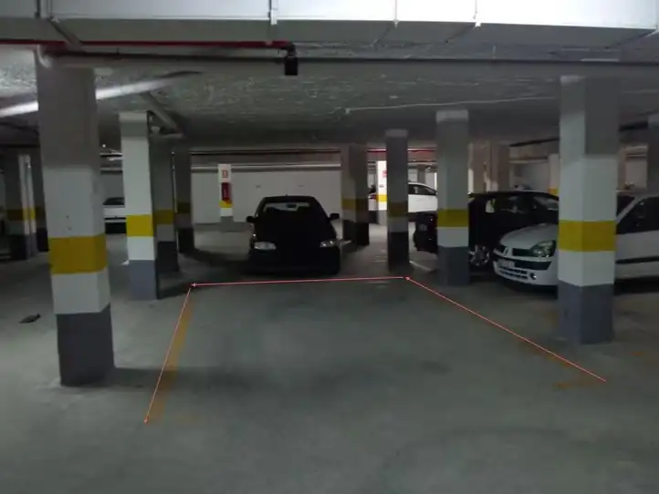 Aparcament de Garatge en venda en Linares