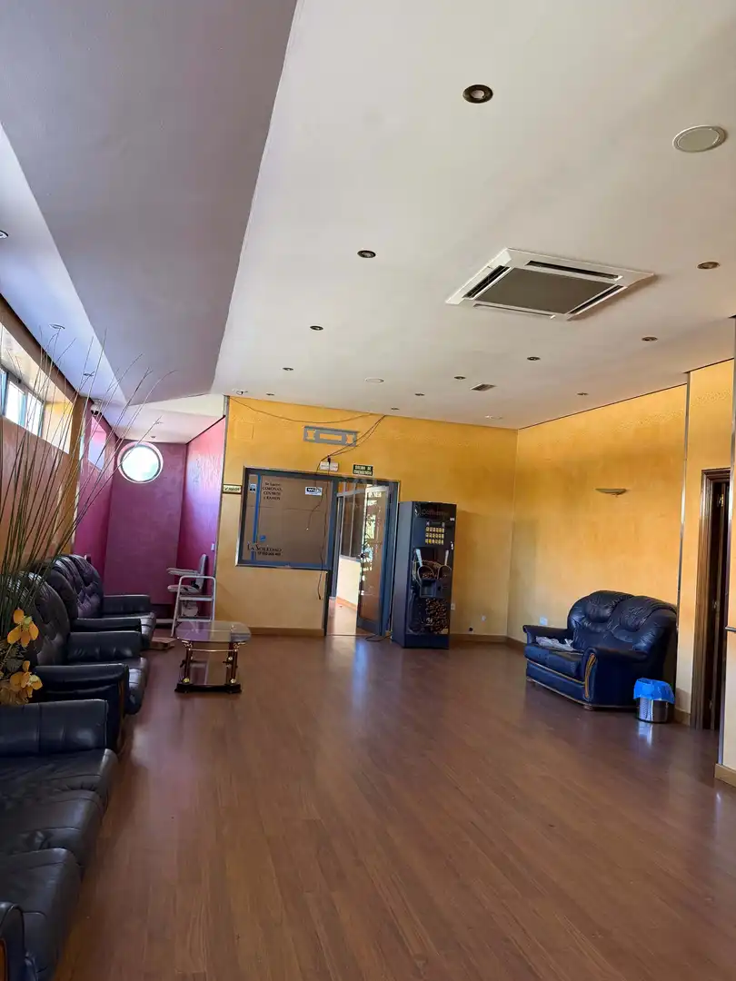 Buildings for sale in Medina del Campo