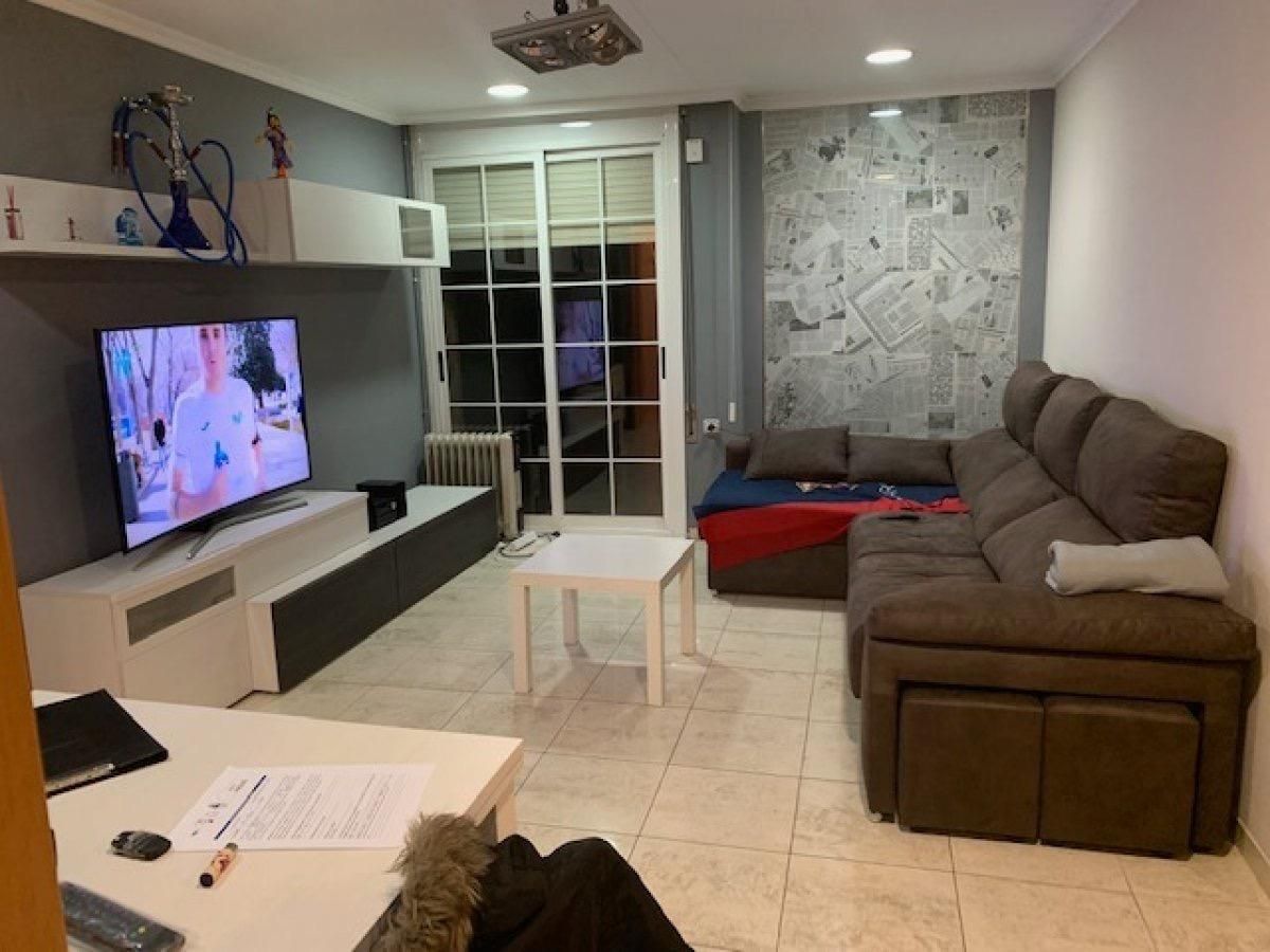 Sala d'estar de Pis en venda en Sabadell amb Terrassa i Balcó