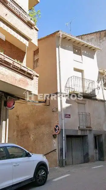 Casa o xalet en venda a Nalda, La Rioja